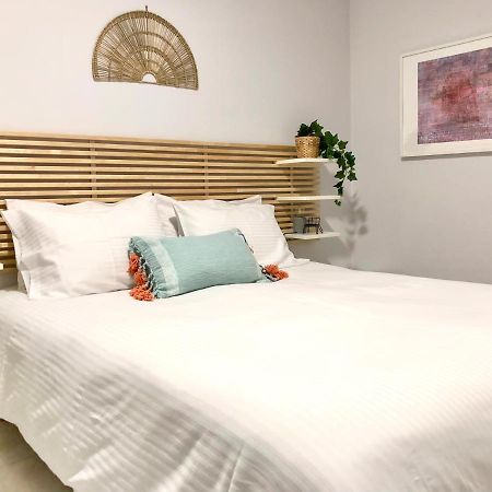 Your Cozy Downtown Home - Apartment 라리사 외부 사진